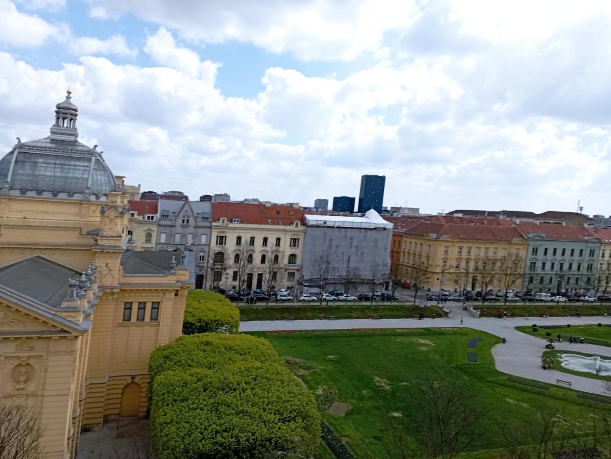 Music Apartment Benedikta Zagreb Luaran gambar
